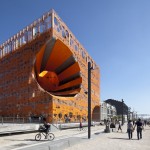 Le-Cube-orange-a-la-Confluence